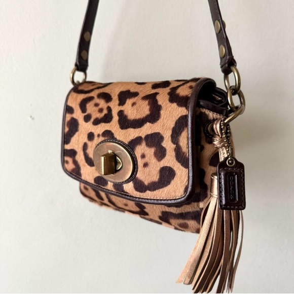 Vintage Y2K Coach Rare Ocelot Calf Hair Crossbody Turnlock Bag - Picture 2 of 8